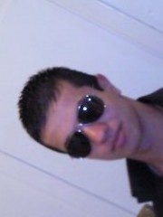 quak3's profile picture quak3's profile picture
