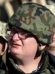 R3wX's profile picture R3wX's profile picture