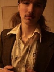 Sankari's profile picture Sankari's profile picture
