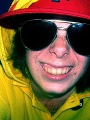 Gayz0r's profile picture Gayz0r's profile picture